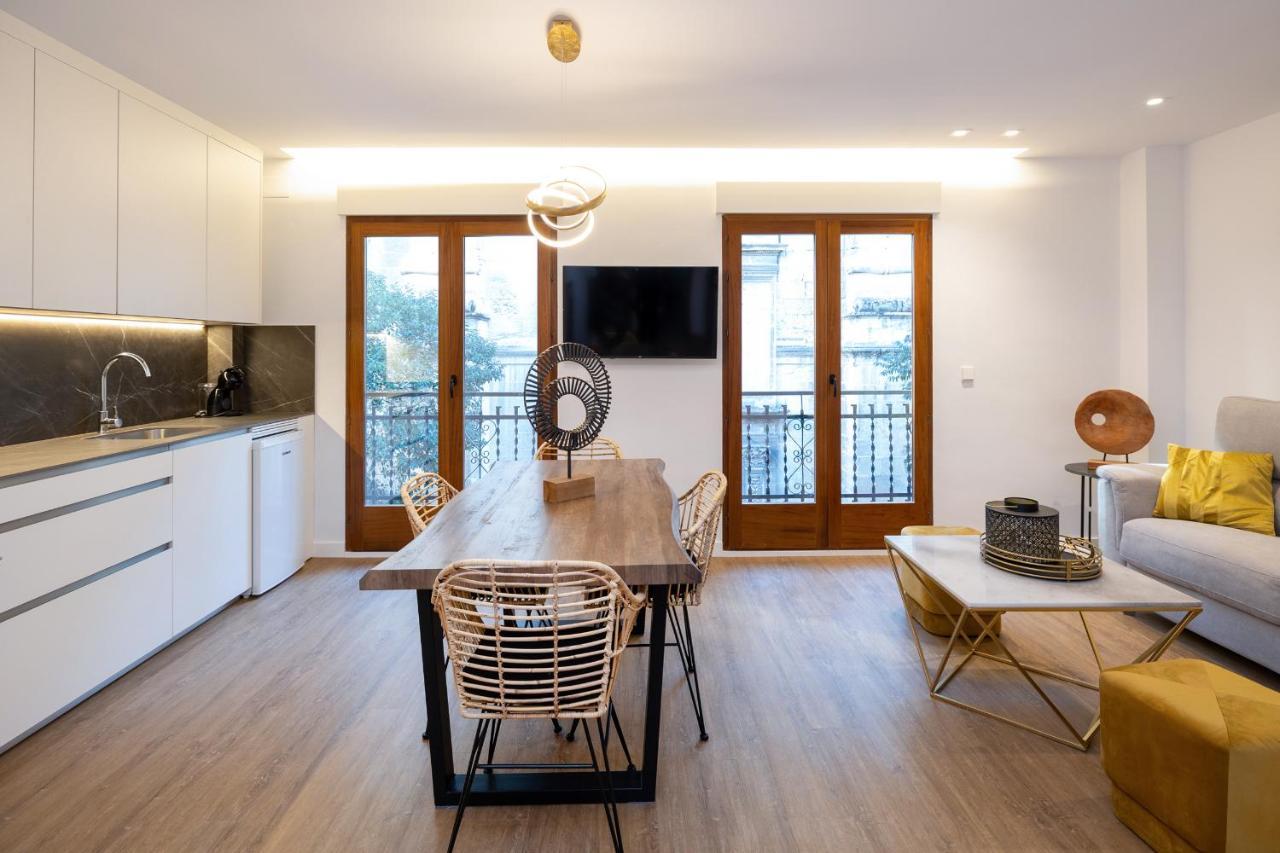 Appartamento San Jeronimo Catedral 2Br Granada Esterno foto